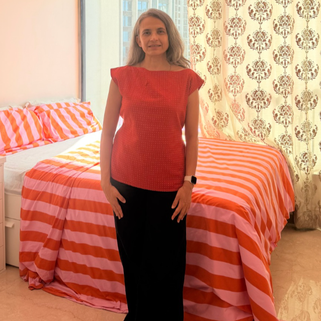 Red boat neck top with tie back